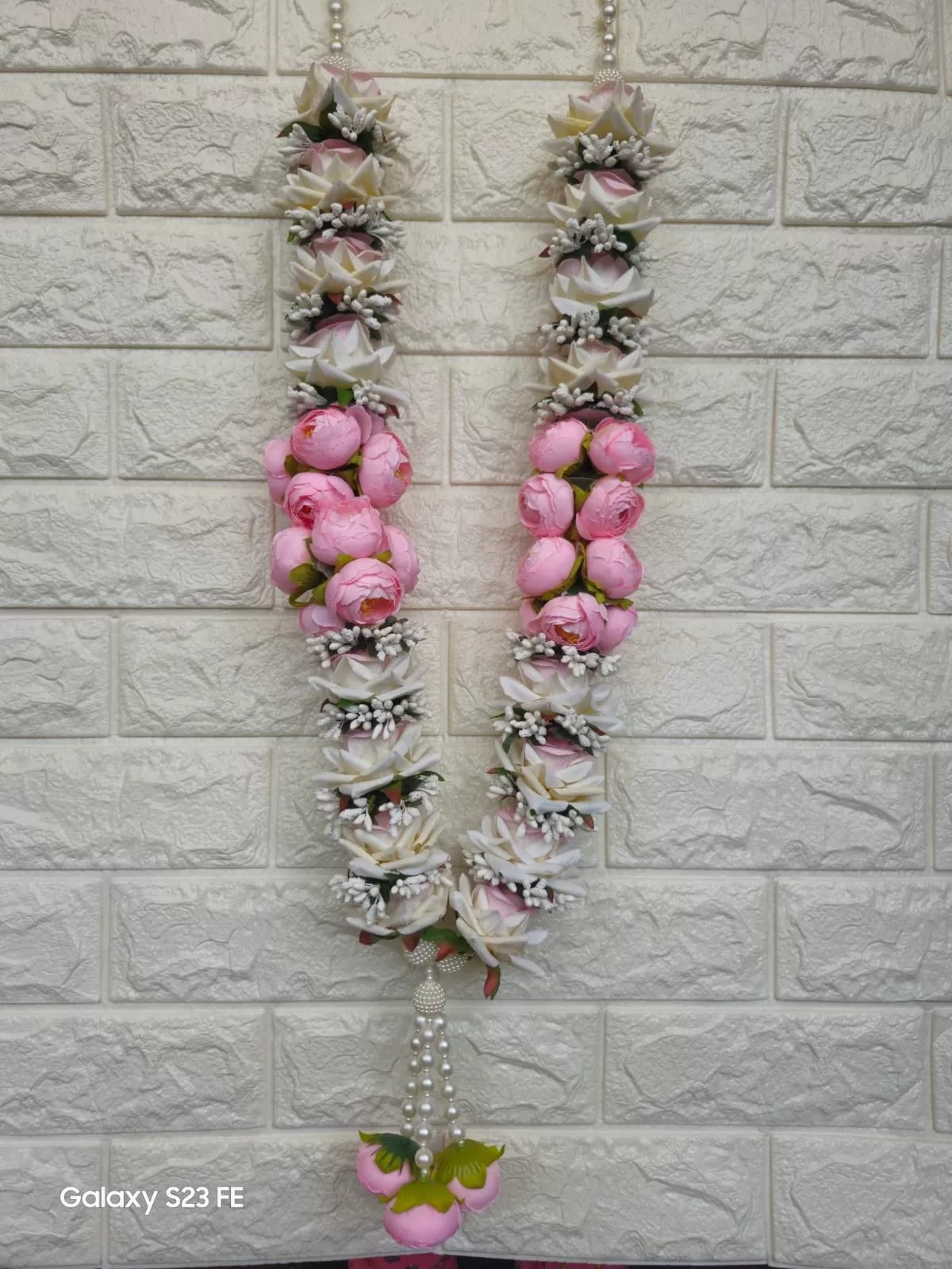 Gajra mala – photo 2 – Handmade by Shubh Shringaar